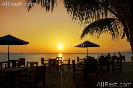 Olhuveli Beach & Spa Resort 35